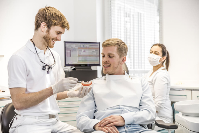 Zahnarzt Köln Rondorf - Tiddens - Behandlungen - Zahnerhalt